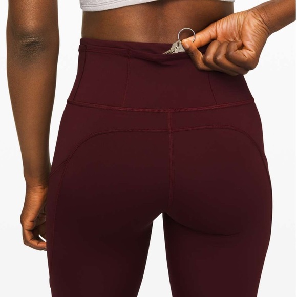 LULULEMON FAST AND FREE 7/8 TIGHTS 25” - SIZE 4 - GARNET - Picture 4 of 7